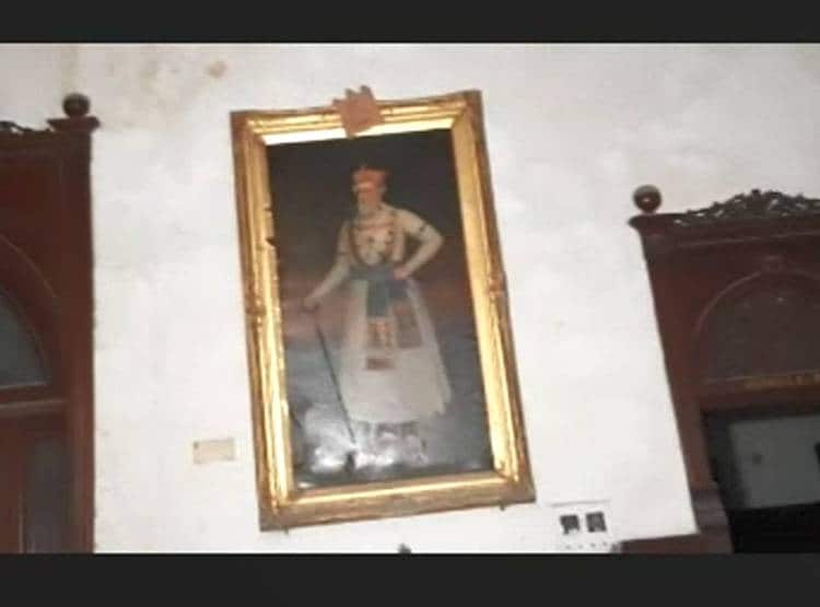 रामपुर नवाब के खजाने का स्ट्रांग रूम खुला, सोचा कुछ और...