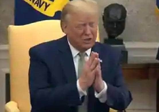 कोरोना का खौफ...ट्रंप-प्रिंस चार्ल्स समेत दुनिया भर के नेता करने लगे नमस्ते