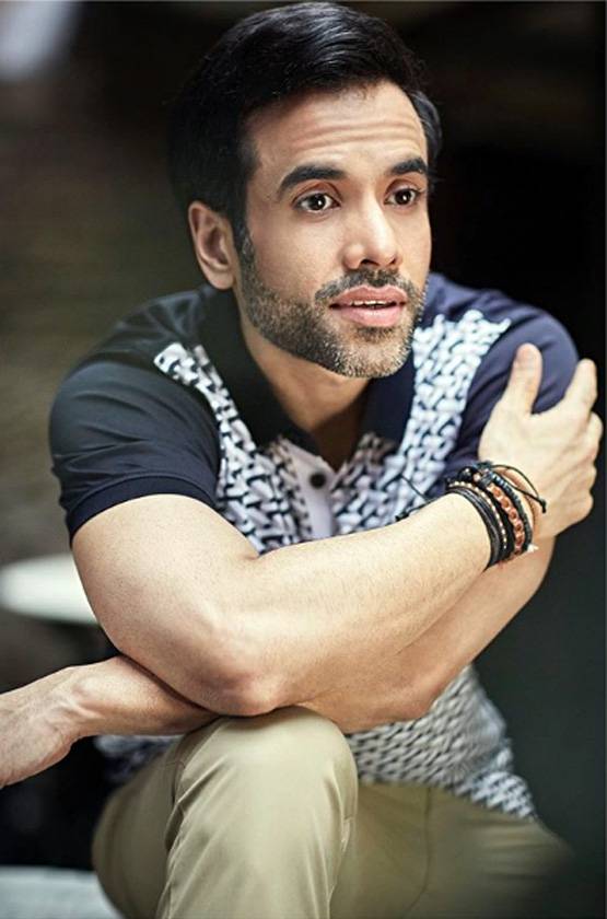 तुषार कपूर ने पिता बनने के लिए क्यों ली सेरोगेसी की मदद? पहली बार बताया