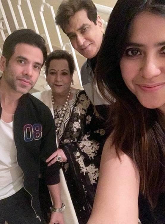 तुषार कपूर ने पिता बनने के लिए क्यों ली सेरोगेसी की मदद? पहली बार बताया