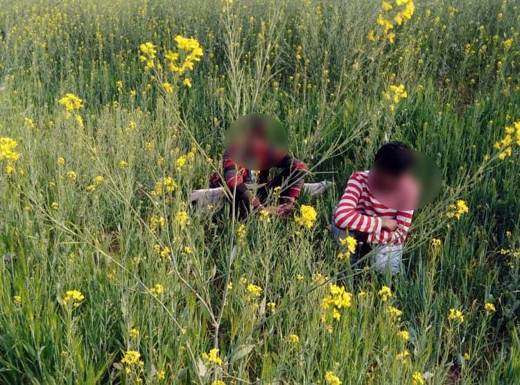 अवैध हथियारों व बुलेट की बेल्ट के साथ सोशल मीड‍िया पर दबंगई