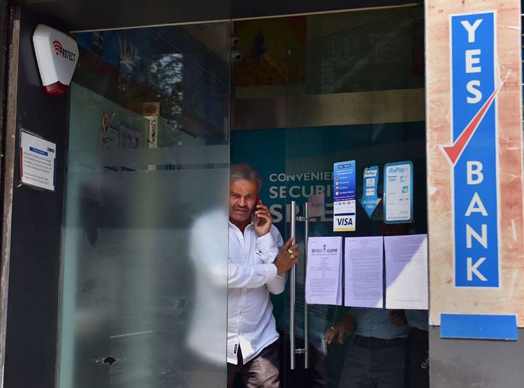 मेरे भतीजे का खाता भी यस बैंक में, उसने कॉल किया: SBI चेयरमैन