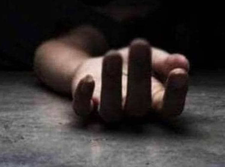 क्वारनटीन से लौटा था शख्स, रहस्यमयी हालात में की खुदकुशी