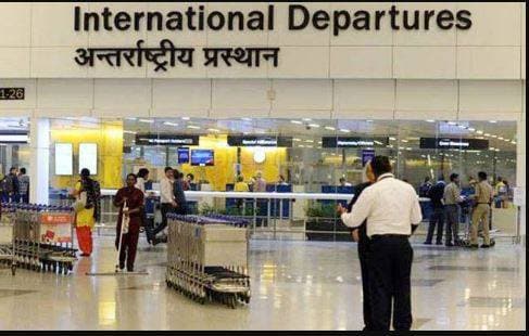 3 मई तक लॉकडाउन बढ़ा, अब आपके रेल और फ्लाइट टिकट का क्या होगा