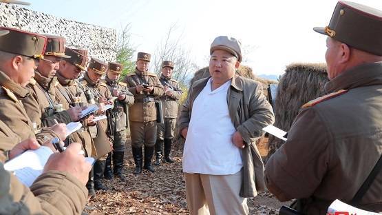 कौन हैं किम जोंग उन की पत्नी, निजी जिंदगी भी है रहस्यों से भरपूर