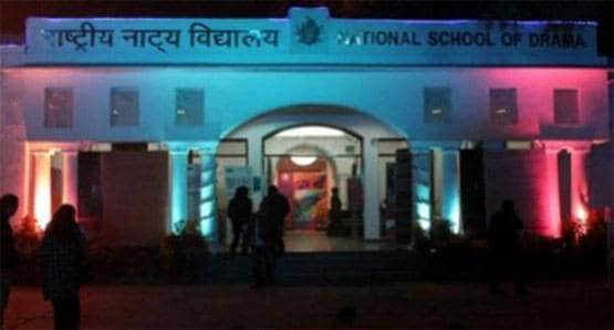 NSD में एडमिशन के लिए इरफान खान ने बोले थे दो झूठ, जानें- क्या थे वो