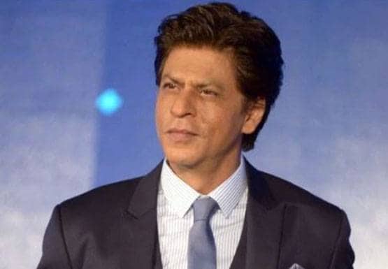 सिर्फ रोमांस नहीं, चैरिटी किंग भी हैं शाहरुख, कई बार की दिल खोलकर मदद