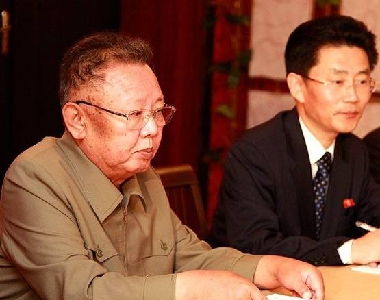 बीमारी नहीं, कोरोना के डर से गायब हुए उत्तर कोरिया के शासक किम जोंग!