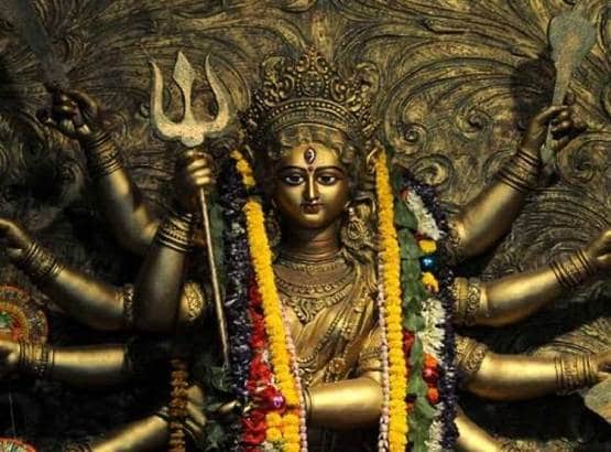 महाष्टमी पर सूना पड़ा रहा दिल्ली का झंडेवाला मंदिर, देखें तस्वीरें