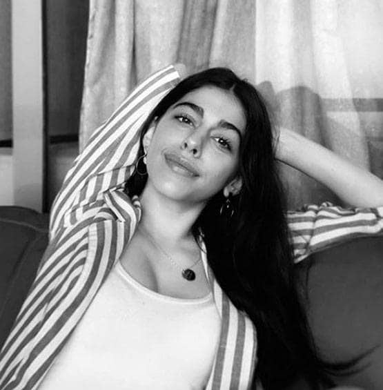 फिल्म की शूटिंग से तीन पहले जल गई थी अलाया की टांग, बताया अनुभव