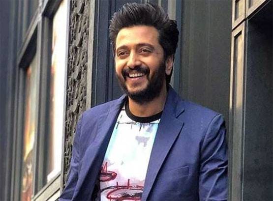 क्वारनटीन में टिक टॉक पर छाए बॉलीवुड-टीवी स्टार्स, यूं कर रहे एंटरटेन