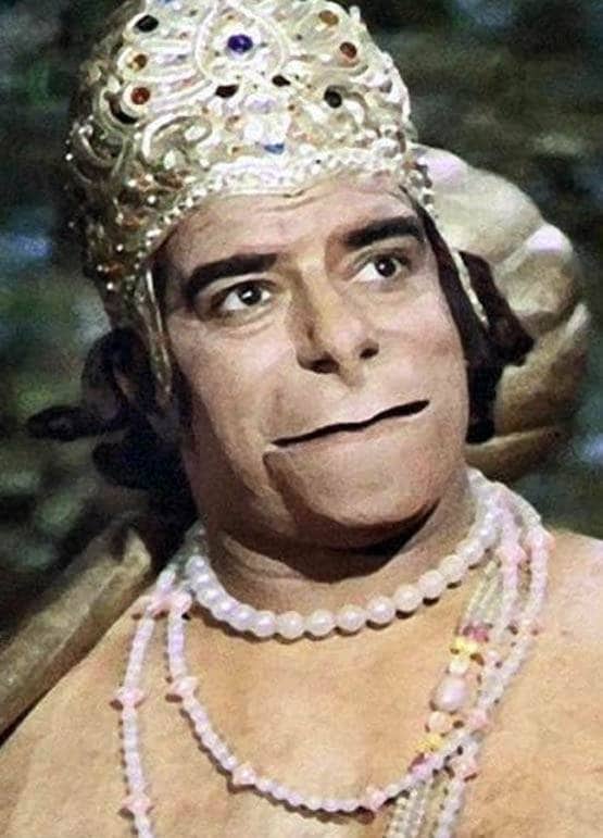 इन टीवी एक्टर्स को फैंस ने दिया भगवान का दर्जा, पूजने लगे थे लोग