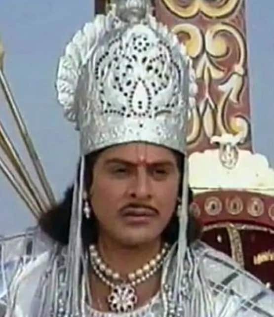 महाभारत में आम जनता बनी थी सैनिक, बिना सैलरी 12 घंटे करते थे काम