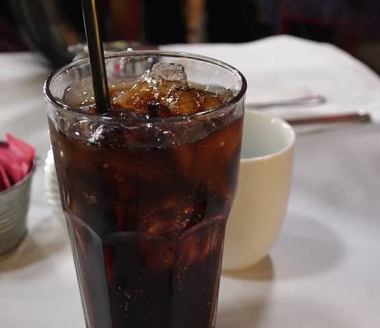 Corona: इम्यूनिटी कमजोर करती हैं खाने की ये चीजें, जल्द छोड़ें