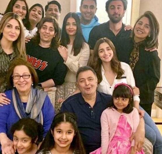 'मैं मशहूर बाप का बेटा, मशहूर बेटे का बाप', तस्वीरों में देखें ऋषि कपूर का परिवार