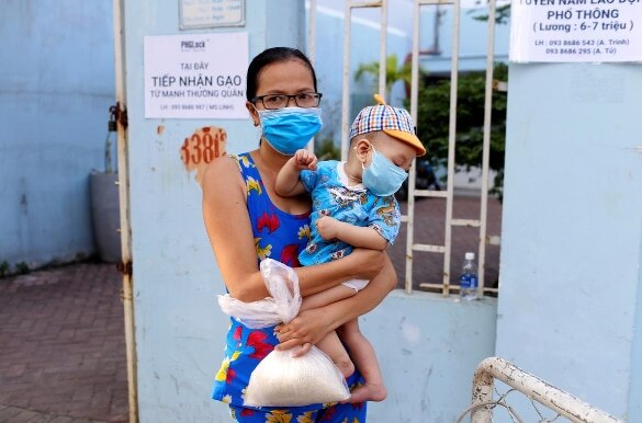 इस देश में लगे 'चावल के एटीएम', लॉकडाउन में ऐसे मिलता है फ्री चावल