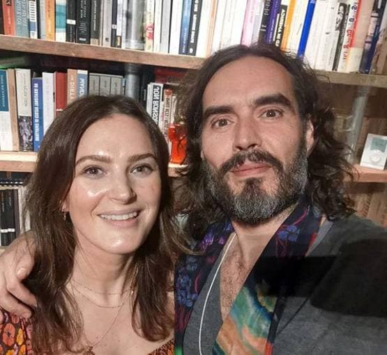 हॉलीवुड के वो सितारे जिनका हिंदू धर्म और आध्यात्म से है खास कनेक्शन