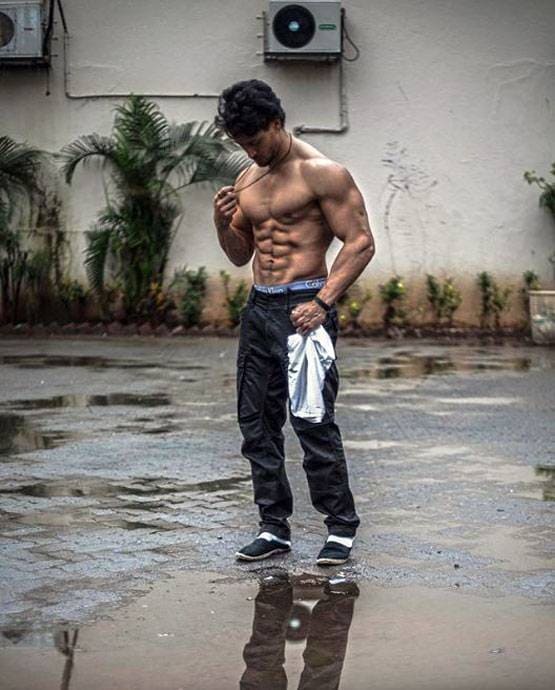 लॉकडाउन में टाइगर के परिवार के साथ हैं दिशा? बहन ने किया खुलासा