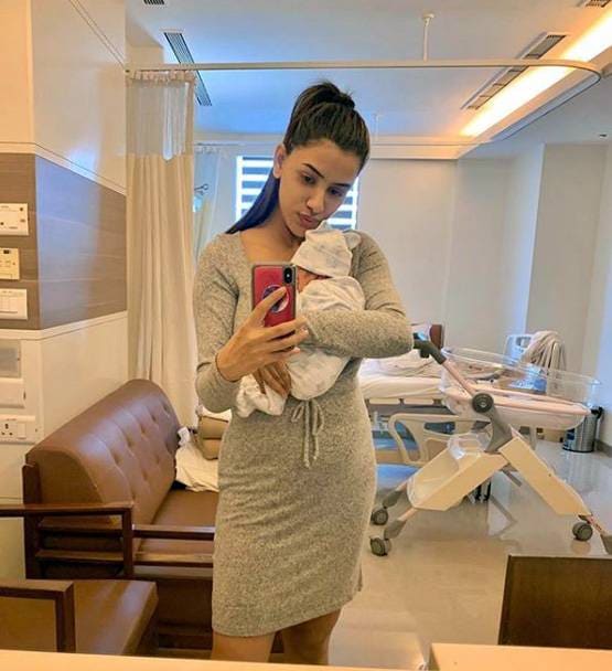 डिलीवरी के 10 दिन बाद स्मृति खन्ना का ट्रांसफॉर्मेशन, देखें फोटो