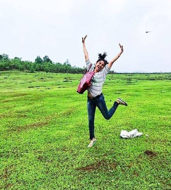 पहचान छुपाकर गांव में क्वारनटीन कर रही ये एक्ट्रेस, देखने को टीवी तक नहीं