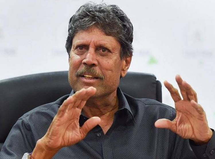 अख्तर ने कहा- PAK के साथ क्रिकेट खेले भारत, कपिल देव ने लताड़ा