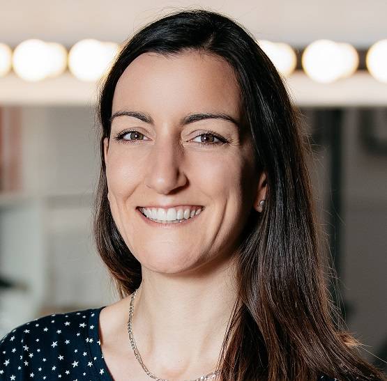 कोरोना वैक्सीन का पहली बार इंसान पर टेस्ट, जल्द कामयाबी की आस