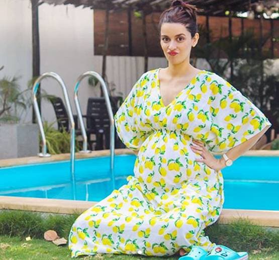 लॉकडाउन के बीच सेलेब्स ने दी मुस्कुराने की वजह, फैंस को मिलीं ये गुडन्यूज