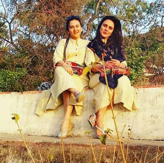 रामायण में दिखा दीपिका का संस्कारी अवतार, रियल लाइफ में हैं ग्लैमरस