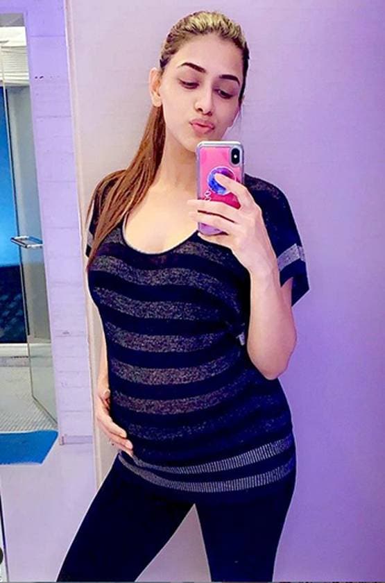 ये है आशिकी फेम एक्ट्रेस ने दिया बेटी को जन्म, शेयर की पहली तस्वीर