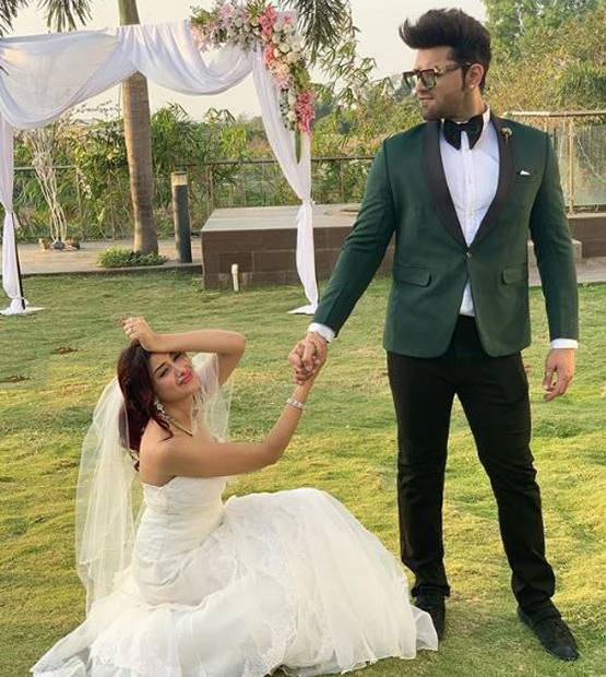 मां ने दिखाई हरी झंडी, क्या पारस से शादी करेंगी माहिरा?