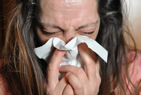 कोरोना वायरस के 6 और लक्षण आए सामने, ये बातें न करें नजरअंदाज