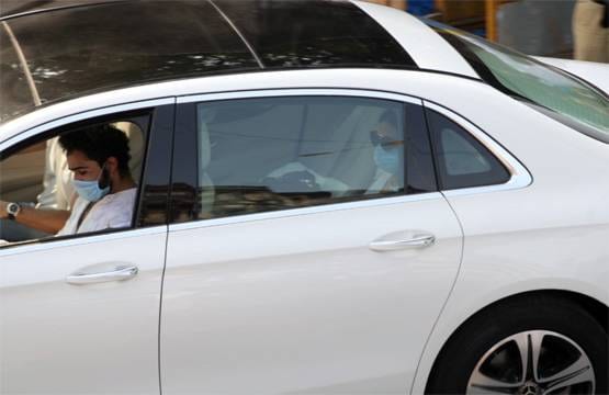 आलिया से करीना तक ऋषि कपूर को अलविदा कहने श्मशान पहुंचे ये सितारे