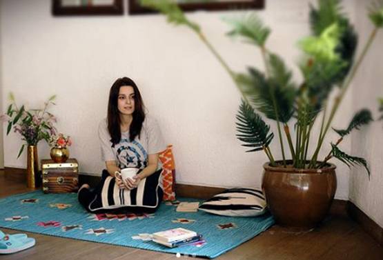 मां बनने वाली हैं एकता कौल, तस्वीरों में फ्लॉन्ट किया बेबी बंप