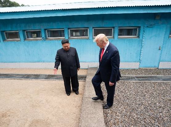 कोरोना से बचने के लिए उत्तर कारिया दे रहा लहसुन-प्याज खाने की सलाह