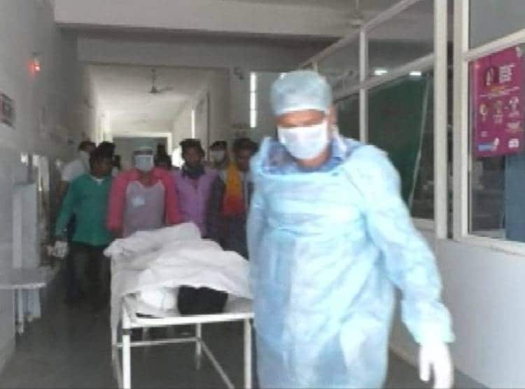 लॉकडाउन में पुलिस को देख भाग रहा था शख्स, जमीन पर गिरते ही मौत