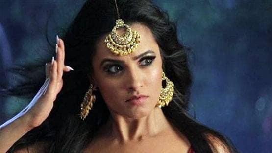 क्वारनटीन में टिक टॉक पर छाए बॉलीवुड-टीवी स्टार्स, यूं कर रहे एंटरटेन