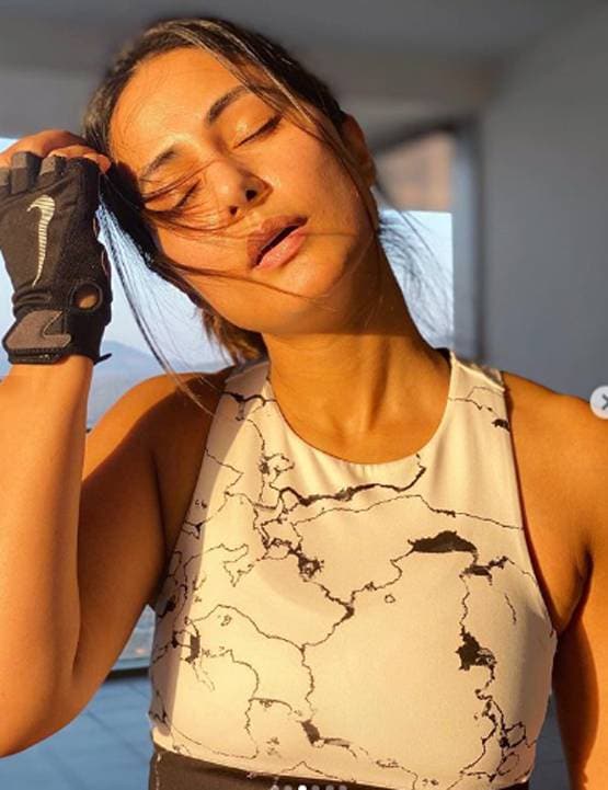 रमजान: हिना खान ने रखा रोजा, सभी के सुरक्षित रहने की मांगी दुआ