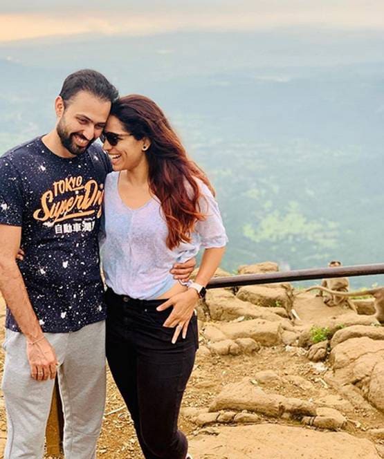 प्रेग्नेंट हैं कुमकुम भाग्य फेम एक्ट्रेस, फनी अंदाज में शेयर की गुडन्यूज