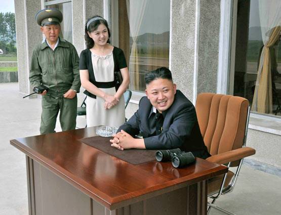 कौन हैं किम जोंग उन की पत्नी, निजी जिंदगी भी है रहस्यों से भरपूर