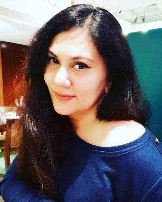 रामायण में दिखा दीपिका का संस्कारी अवतार, रियल लाइफ में हैं ग्लैमरस