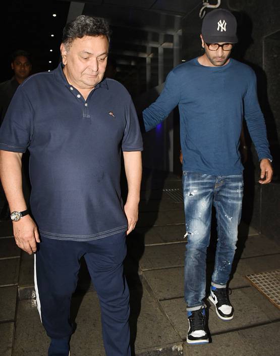 ऋषि की आख‍िरी आउटिंग, पैपराजी को देख बोले- 'चिल्लाने का नहीं'