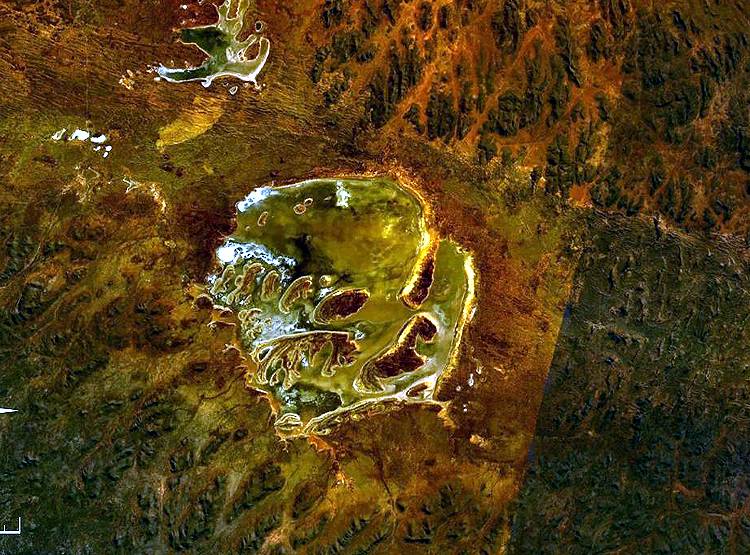 एस्टेरॉयड ने बनाए धरती में विशालकाय गड्ढे, कुछ तो कई किलोमीटर में फैले