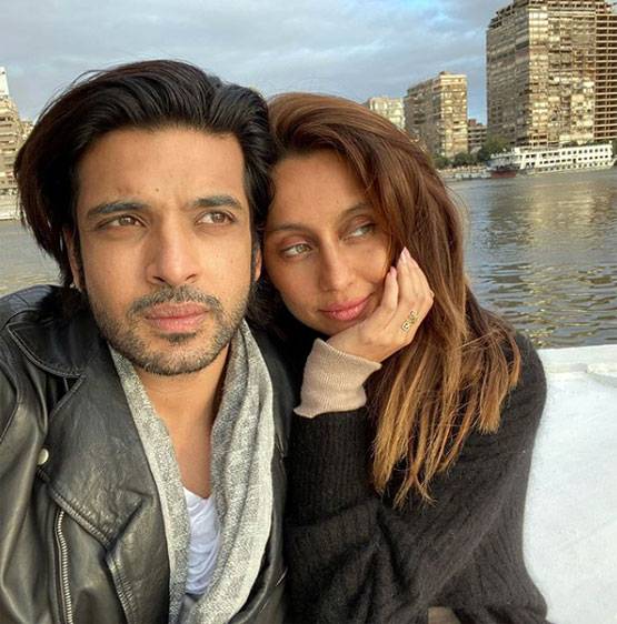 अलग हो गए है एक्टर करण कुंद्रा और वीजे अनुषा दांडेकर?