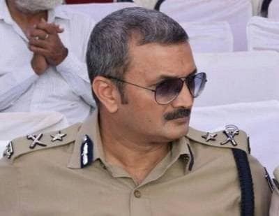 बीमार बच्चे के लिए मां ने लगाई गुहार, पार्सल ट्रेन से पहुंचाया गया ऊंटनी का दूध