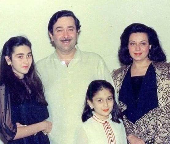 पहले लव मैरिज फिर 32 सालों का अलगाव, ऐसी है बबीता-रणधीर की लव स्टोरी