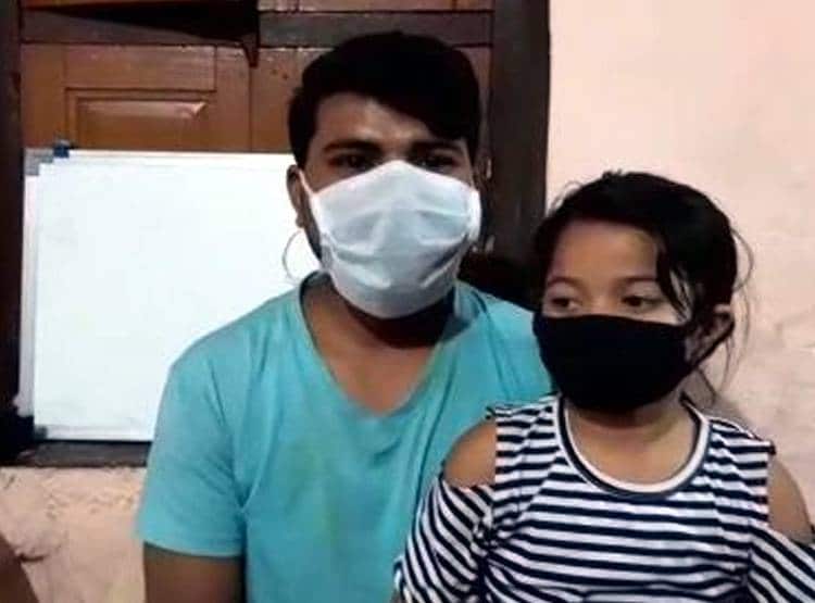 गुल्लक तोड़कर गरीबों की मदद करने थाने पहुंची 6 साल की बच्ची