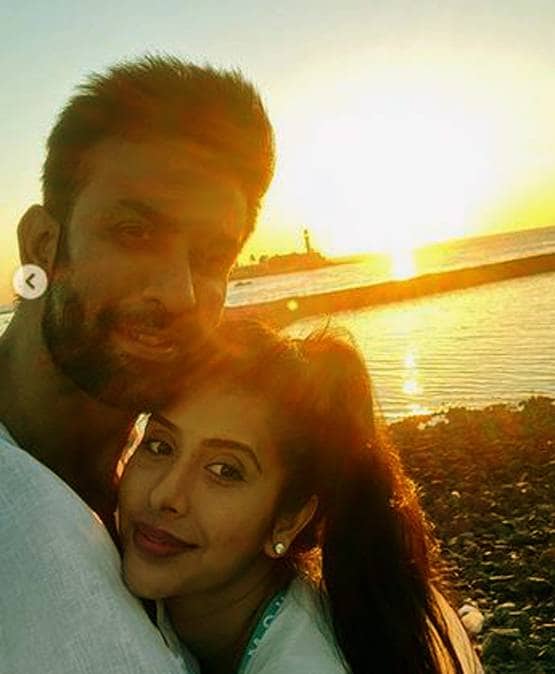 सुष्मिता सेन के भाई-भाभी ने शेयर की इंटीमेट तस्वीरें, सोशल पर हुए ट्रोल