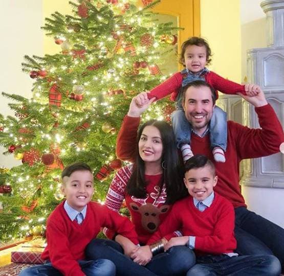 कोरोना से बचने के लिए PM मोदी के इस सुझाव को फॉलो कर रहीं सेलिना जेटली