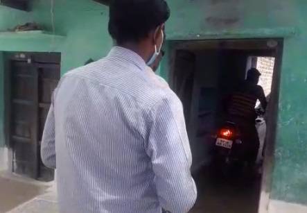 लॉकडाउन का पालन कराने के लिए 47 घरों में जड़ दिया ताला, ये थी वजह