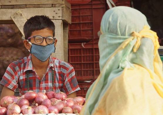 बदल रहा है आंखों का रंग तो सावधान, हो सकता है कोरोना वायरस